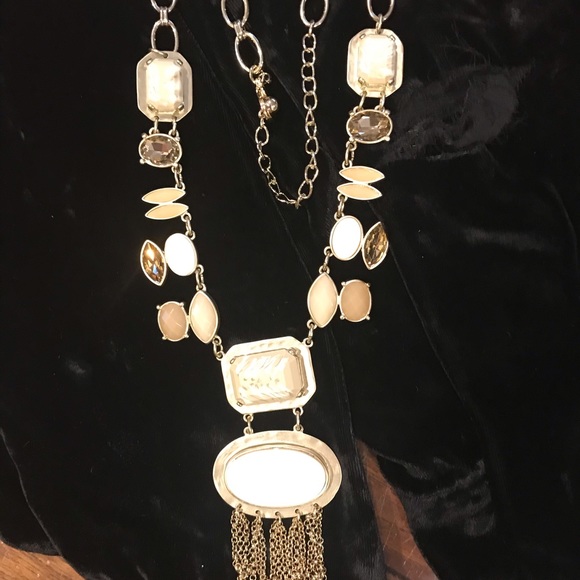 CHICOS GOLD NECKLACE WITH STONES - Picture 8 of 11